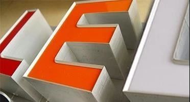 Υψόμετρος 20-200mm Ejon ET20 CNC Αλουμινένιο Κανάλι Γραμματοτυλιγμός Μηχανή για Διαφήμιση