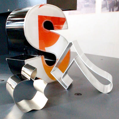 EJON ET20 3D Neon Sign Bender για ευπροσάρμοστη διαχωριστική διάτρηση και κάμψη άκρων trimcap